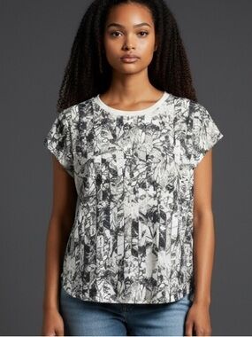 H&M Botanical Print Short Sleeve Top 10 20” p2p Gray/Green White NWOT